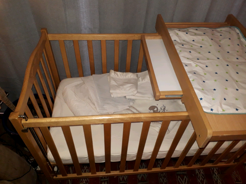over the cot change table